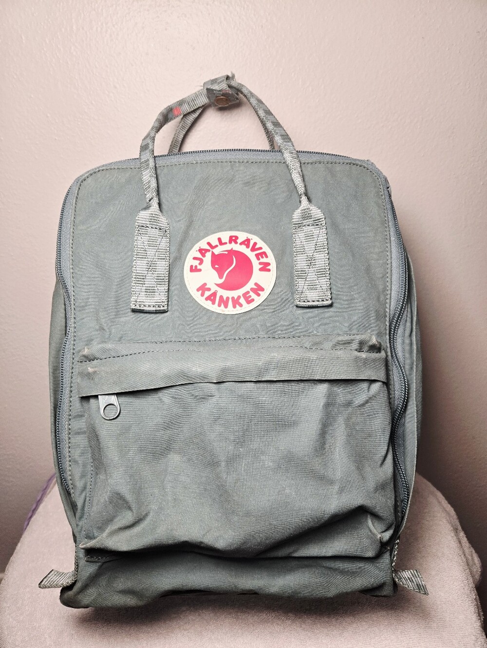 Fjallraven Kanken Laptop 13 Backpack Frost Green Grey Checkered Straps 23711